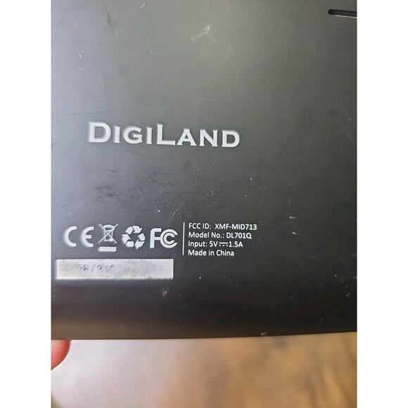 DigiLand DL701Q 7" Android Tablet – 8GB – Wi-Fi – Black - Picture 11 of 16